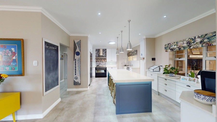 8 Bedroom Property for Sale in Colchester Eastern Cape